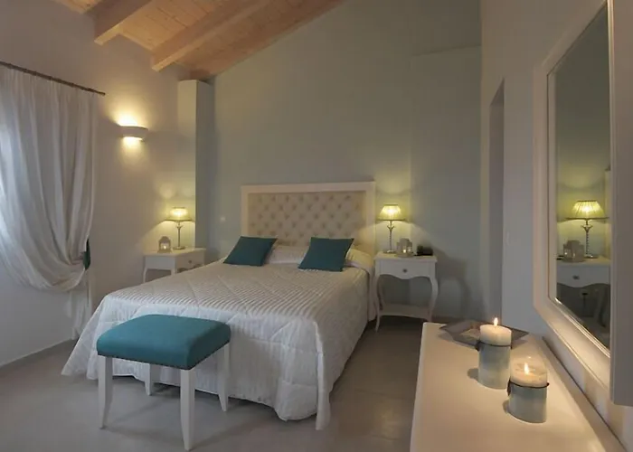Kythira Golden Otel 4*